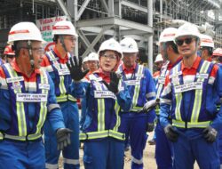 Dirut Pertamina Tinjau TA Revamp Kilang Pertamina Unit Balikpapan, Bangga Pada Inovasi Pekerja Milenial