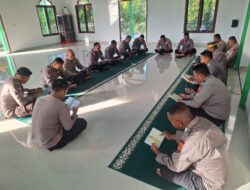 Brimob Kompi 2 Batalyon C Pelopor Tingkatkan Keimanan dan Ketaqwaan Melalui Binrohtal