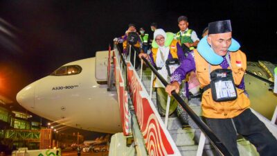 Kloter Pertama Mendarat, Bandara Sepinggan Siap Layani Ribuan Jamaah Haji