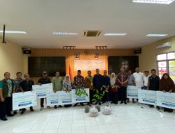 Bandara SAMS Sepinggan Bagikan 1.500 Paket Sembako dan Salurkan Bantuan TJSL ke Warga Sekitar