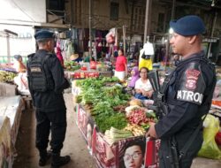 Patroli Terpadu Brimob Kaltim Jaga Keamanan Samarinda di Akhir Pekan
