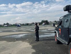 Gegana Brimob Kaltim Amankan Kunjungan Kerja Kapolri