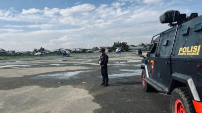 Gegana Brimob Kaltim Amankan Kunjungan Kerja Kapolri