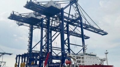 Perkuat Kinerja Pelabuhan, Pelindo Siapkan Puluhan Alat Bongkar Muat Baru di Terminal Peti Kemas