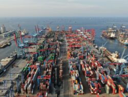 Arus Peti Kemas Meningkat, Sinyal Kuat Ekonomi di Tengah Krisis Global
