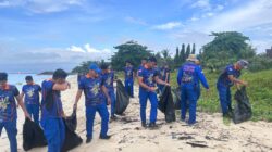 Tak Sekadar Patroli, Polisi Perairan Kaltim Kini Bergerak Selamatkan Pesisir