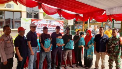 100 Paket Sembako Disalurkan, LPM Damai Baru Perkuat Kepedulian Sosial Warga