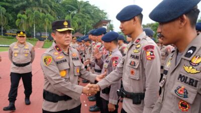Perkuat Penanganan Karhutla, Polda Kaltim Terjunkan 100 Personel BKO ke Empat Kabupaten Rawan